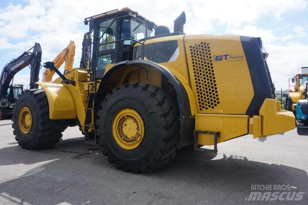 CAT 980M Naudoti ratiniai krautuvai