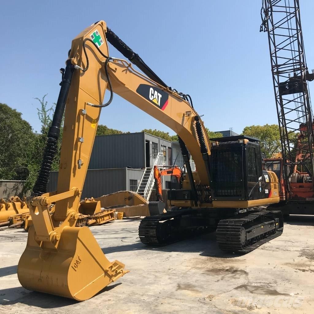 CAT 320 D L Vikšriniai ekskavatoriai