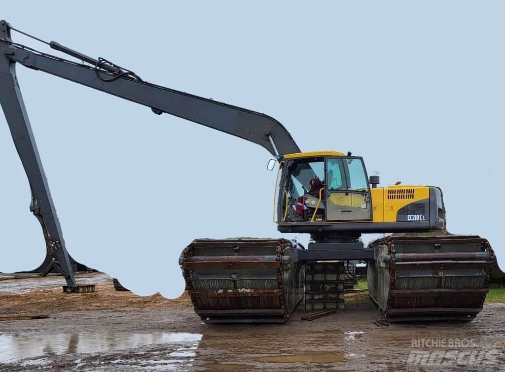 Volvo EC 210 C L Amfibiniai ekskavatoriai
