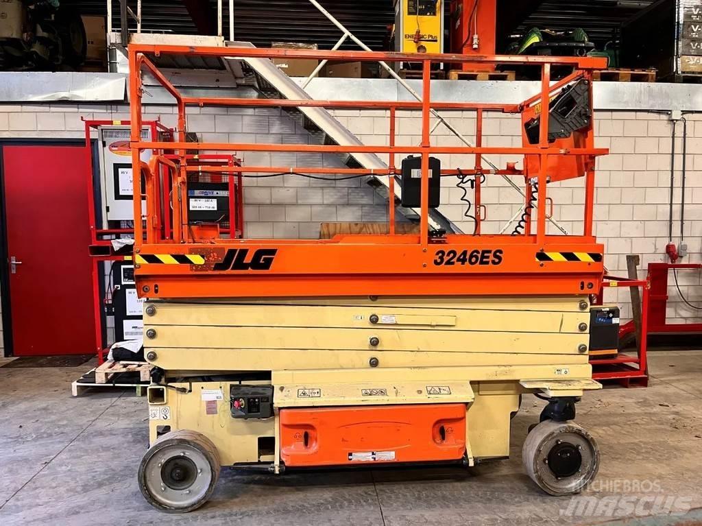 JLG 3246ES Žirkliniai keltuvai