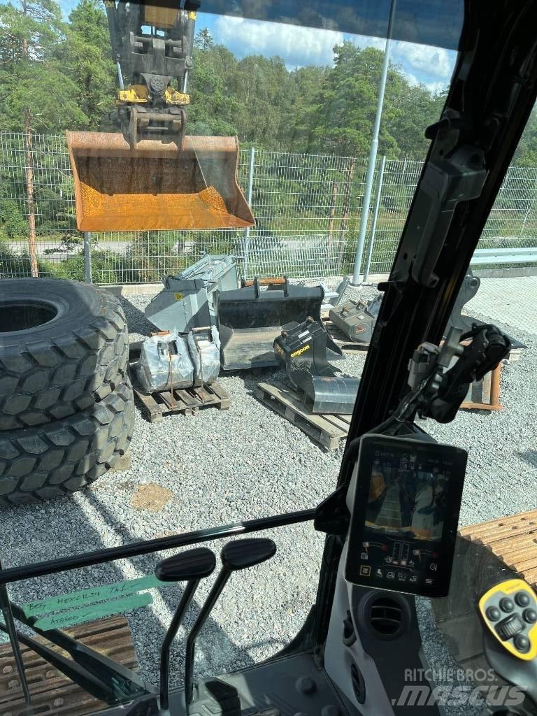 CAT 320 Vikšriniai ekskavatoriai