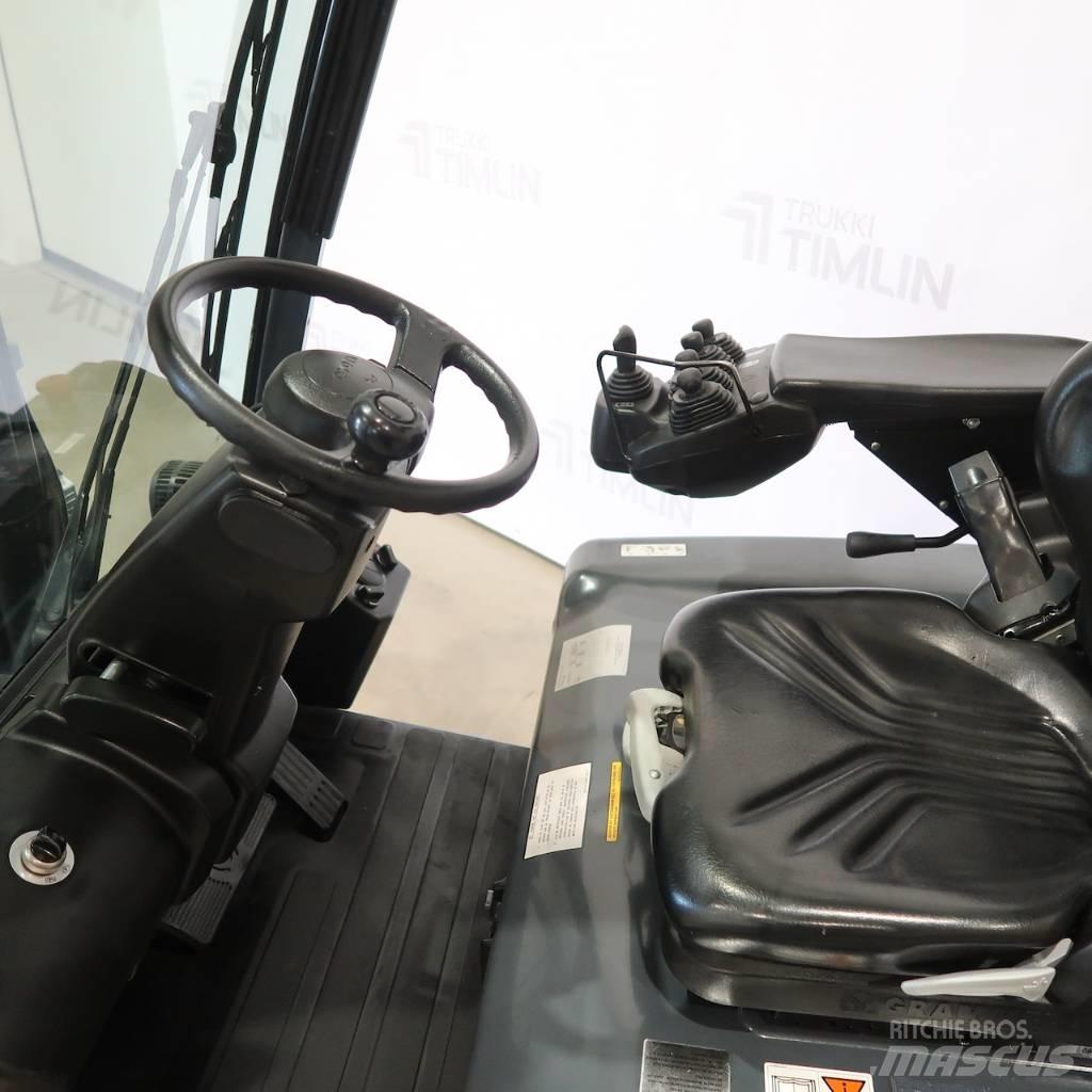Toyota 8FBMT35 Elektriniai šakiniai krautuvai