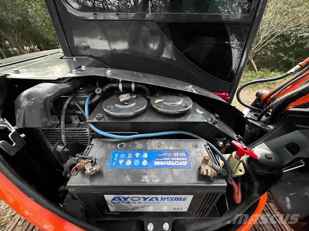 Hitachi ZX 50 U Mini ekskavatoriai < 7 t