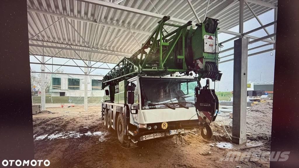 Liebherr LTM 1055 Neapdoroto reljefo kranai