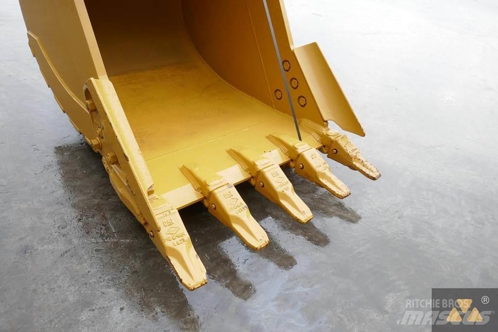 CAT 320 Bucket Kaušai