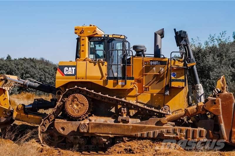 CAT D10T Vikšriniai buldozeriai
