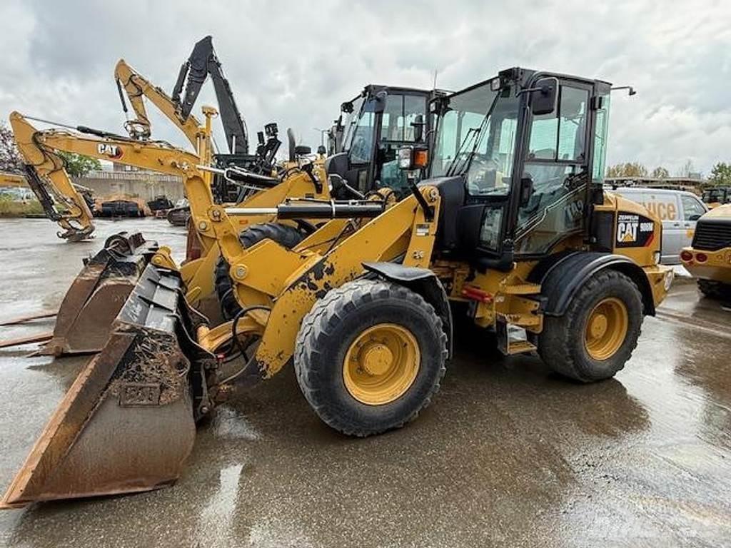 CAT 908M Naudoti ratiniai krautuvai