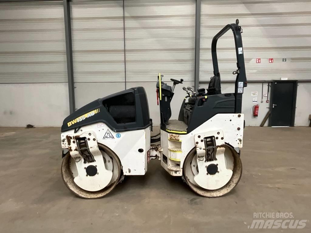 Bomag BW 135 AD-5 Porinių būgnų volai