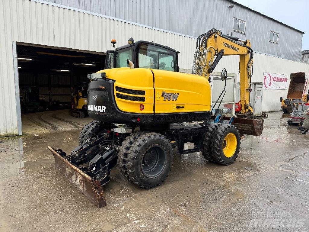 Yanmar B95W (40408) Ratiniai ekskavatoriai