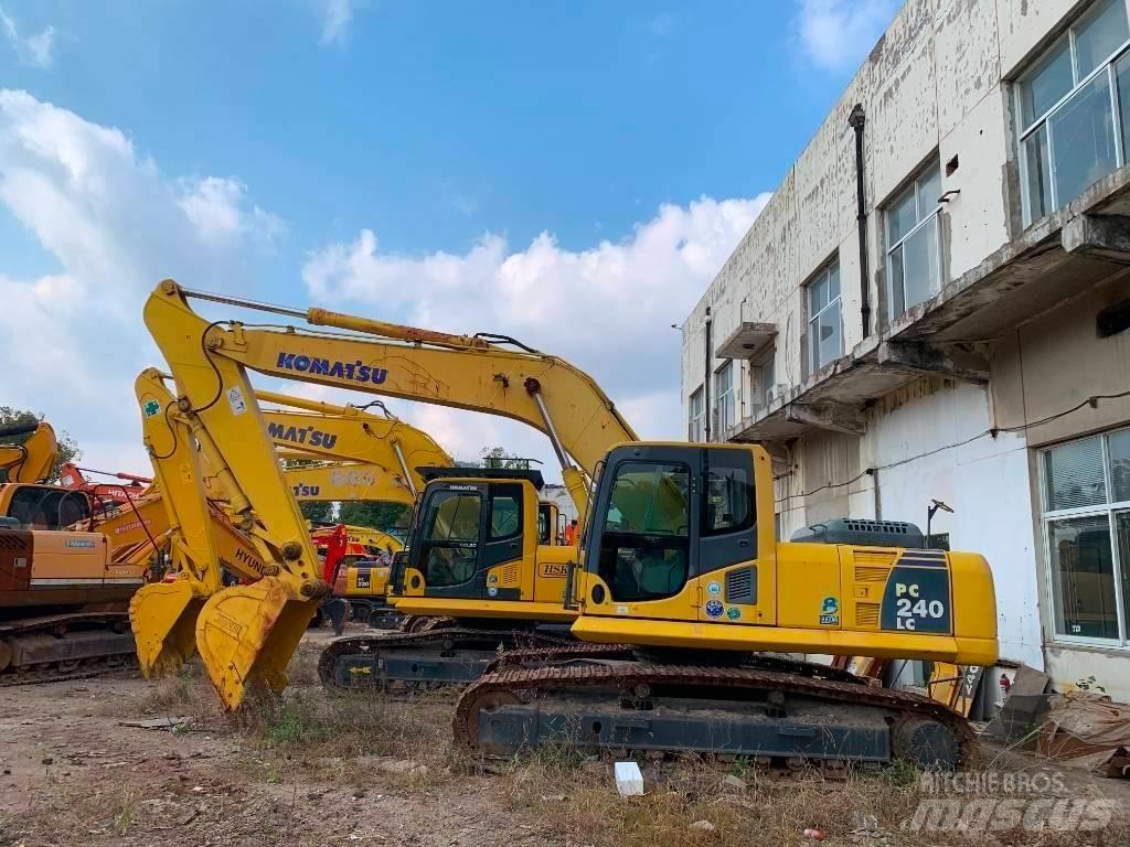 Komatsu PC 240 Vikšriniai ekskavatoriai