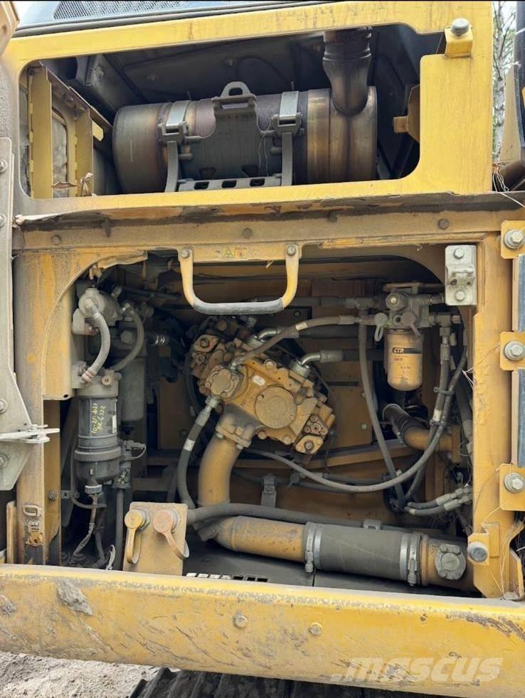 CAT 329 EL Vikšriniai ekskavatoriai