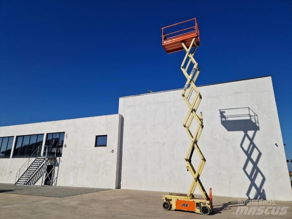 JLG 10 RS R387 Žirkliniai keltuvai