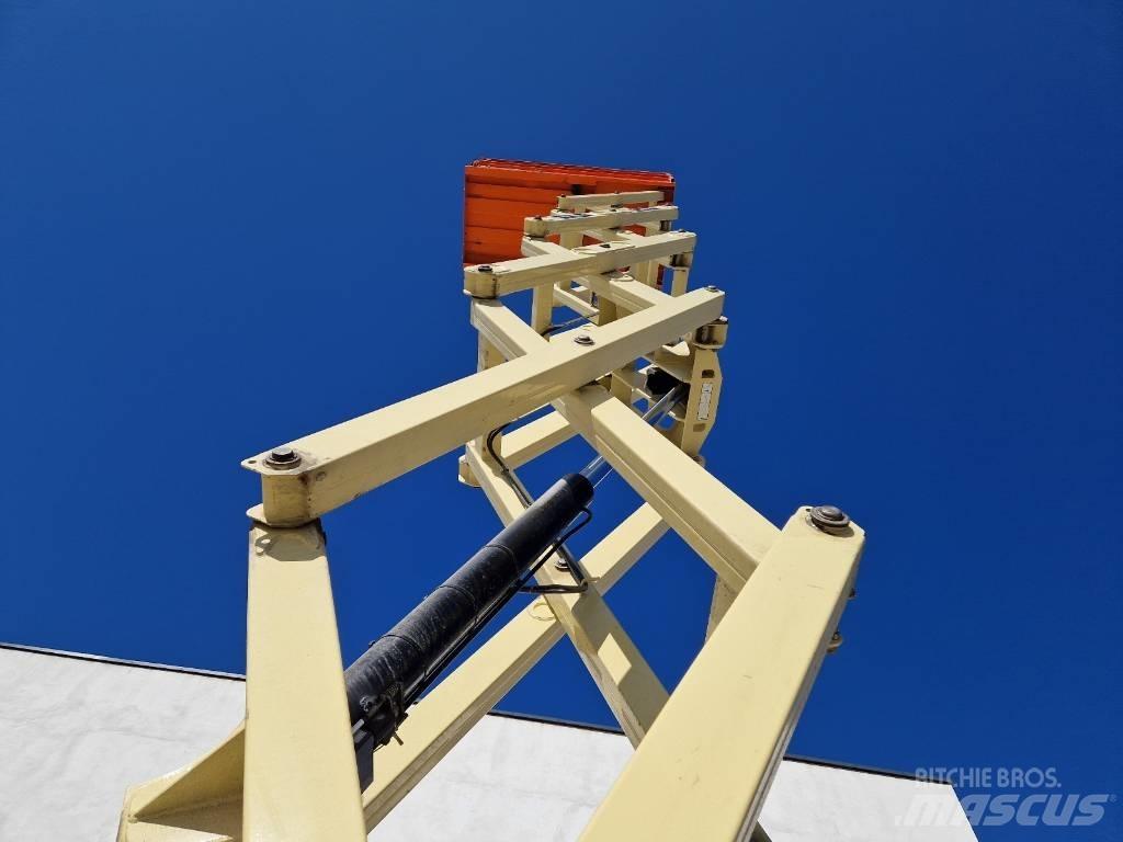 JLG 10 RS R387 Žirkliniai keltuvai