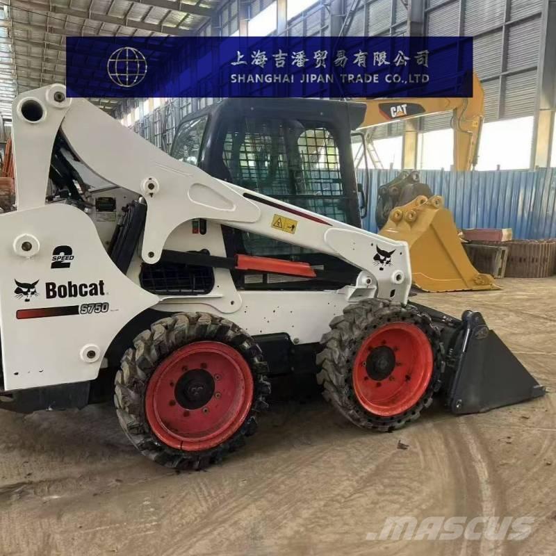 Bobcat S 750 Krautuvai su šoniniu pasukimu