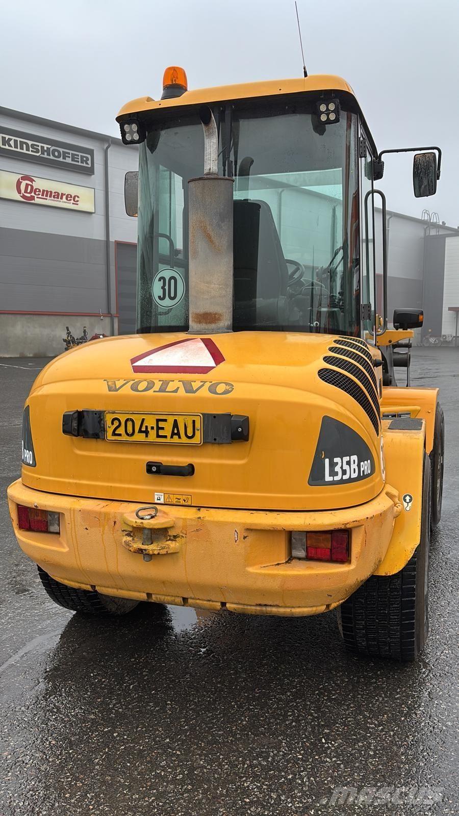 Volvo L35B Naudoti ratiniai krautuvai