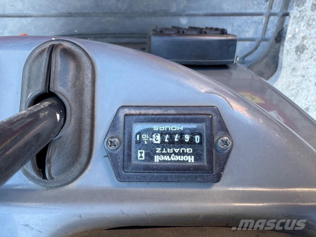 Yanmar SV08 (1D776) Mini ekskavatoriai < 7 t