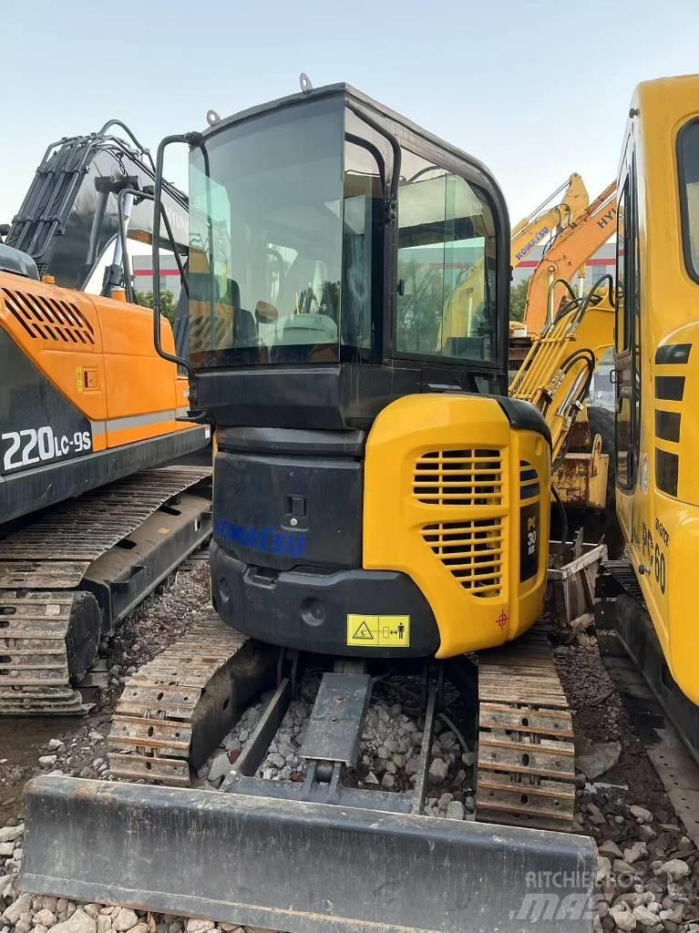 Komatsu PC 30 Vikšriniai ekskavatoriai