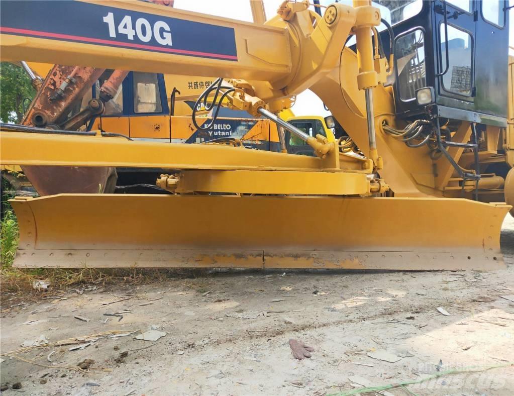 CAT 140G Greideriai