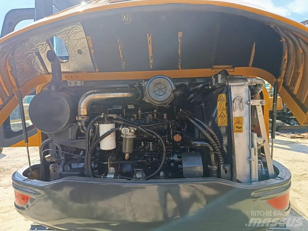 XCMG XE60DA Vikšriniai ekskavatoriai