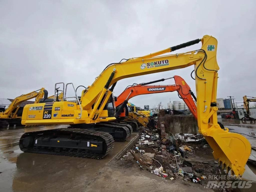 Komatsu PC 220-8 Vikšriniai ekskavatoriai