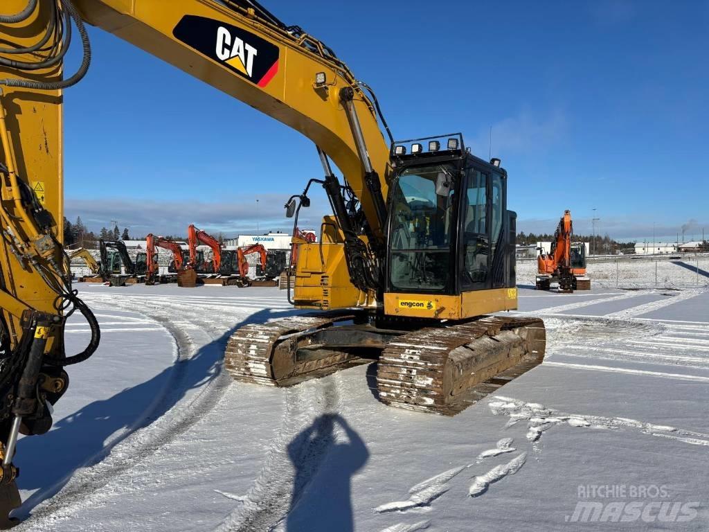 CAT 325 FL CR Vikšriniai ekskavatoriai