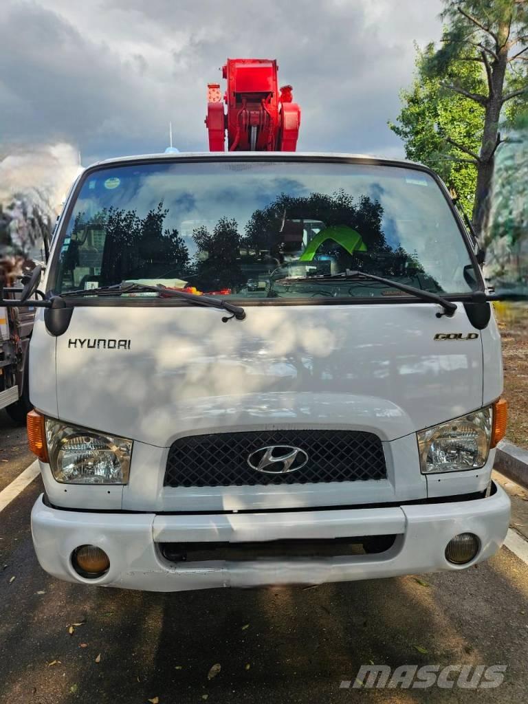 Hansin HS2750 Ant vilkikų montuojamos kėlimo platformos