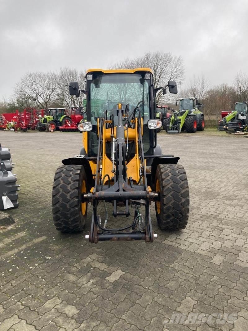 JCB 407 Naudoti ratiniai krautuvai