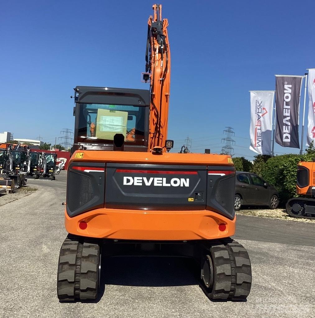 Develon DX85R-7 Vidutinės galios ekskavatoriai 7-12 t