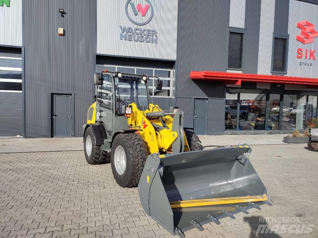 Wacker Neuson WL 44 Naudoti ratiniai krautuvai