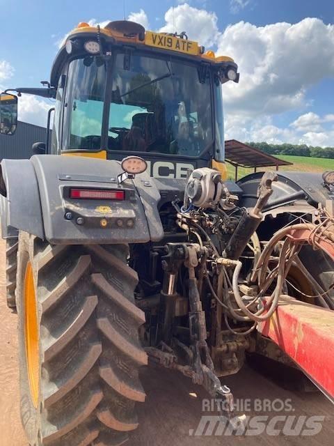 JCB Fastrac 4220 Traktoriai