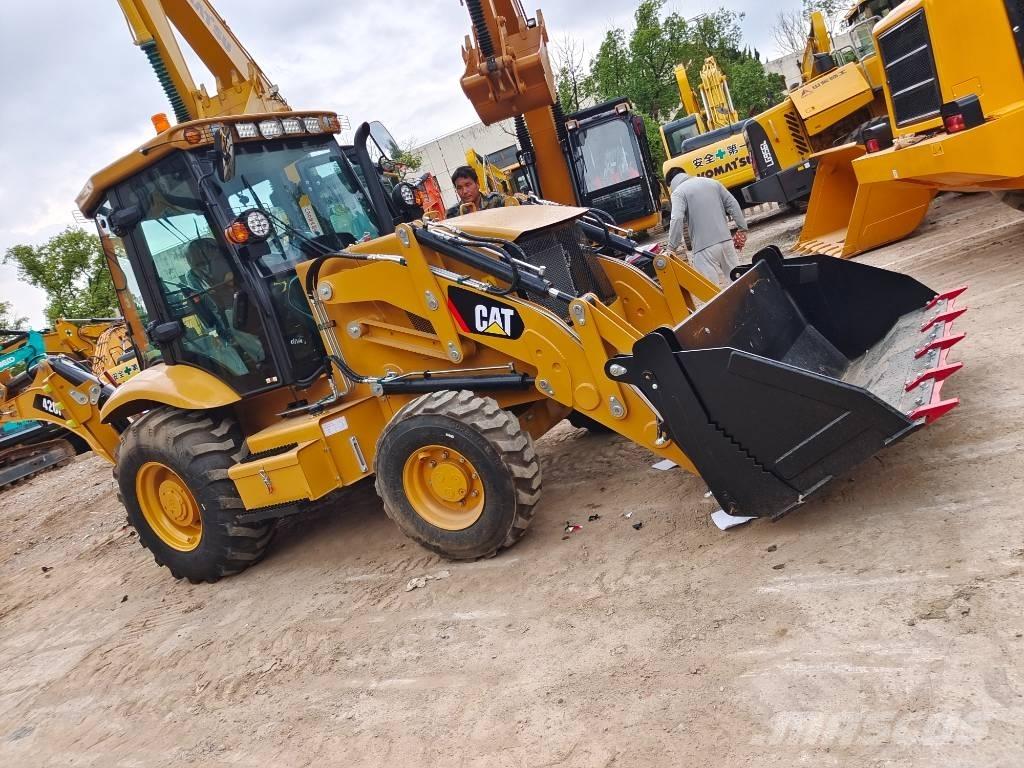 CAT 420 F Ekskavatoriniai krautuvai