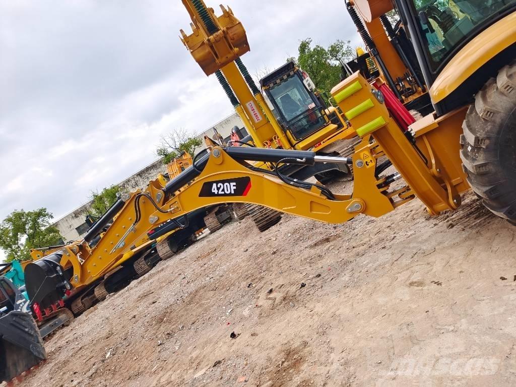 CAT 420 F Ekskavatoriniai krautuvai