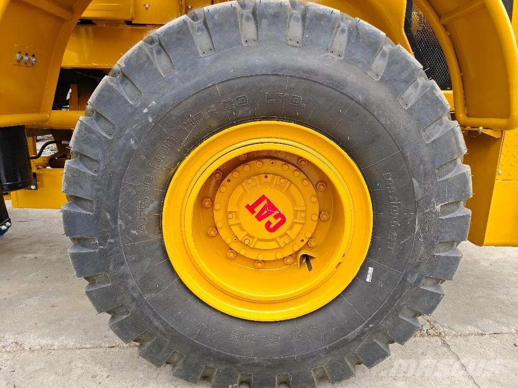 CAT 950 GC Naudoti ratiniai krautuvai