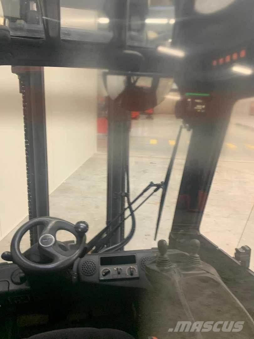 Linde H30D Dyzeliniai krautuvai
