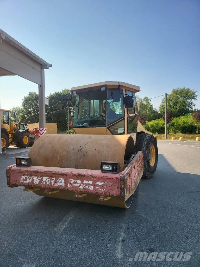 Dynapac CA 302 D Vieno būgno volai