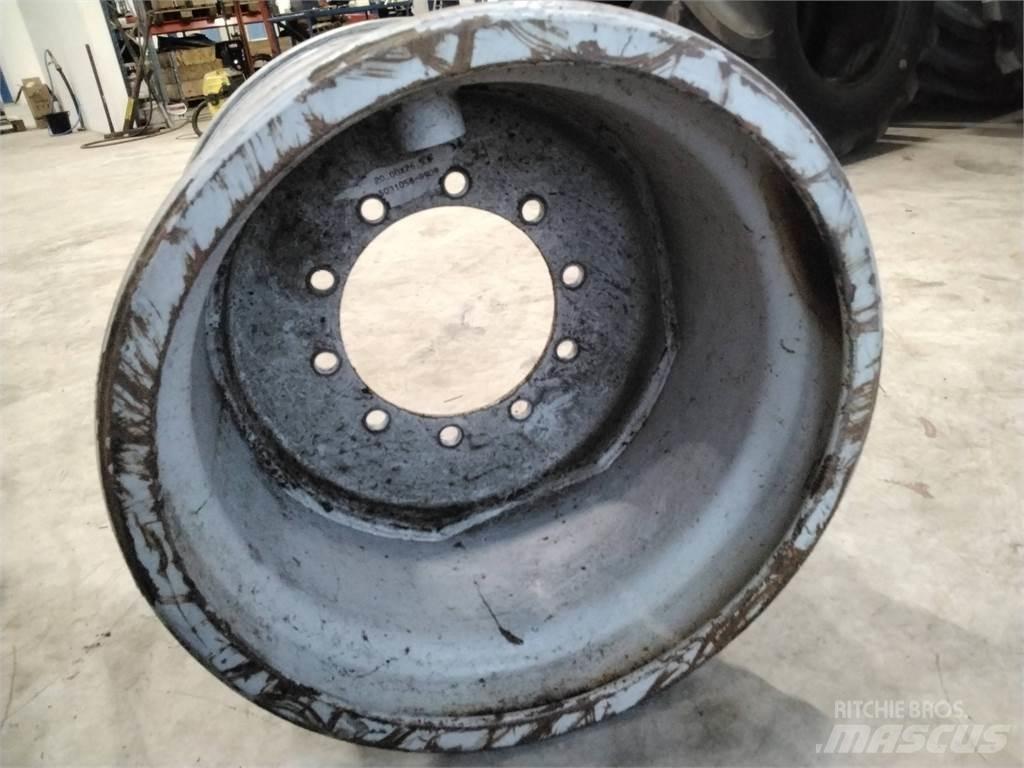 Valmet 890 20x26,5 Padangos, ratai ir ratlankiai