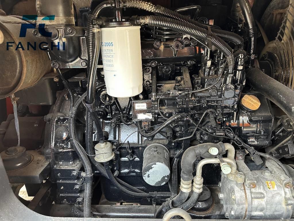 Hitachi zx 68 Vikšriniai ekskavatoriai