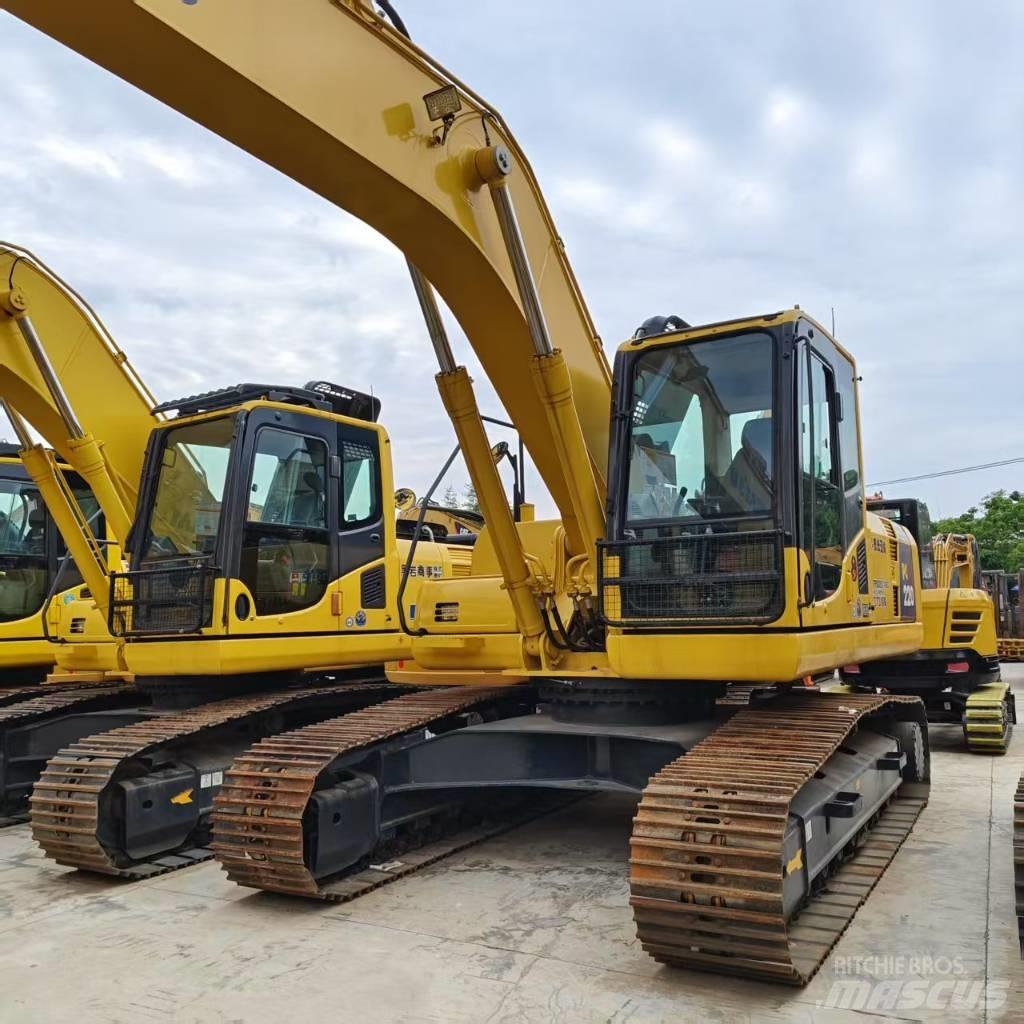 Komatsu PC 220-8 Vikšriniai ekskavatoriai