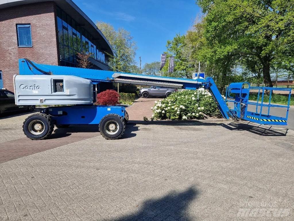 Genie S-45 Teleskopiniai keltuvai
