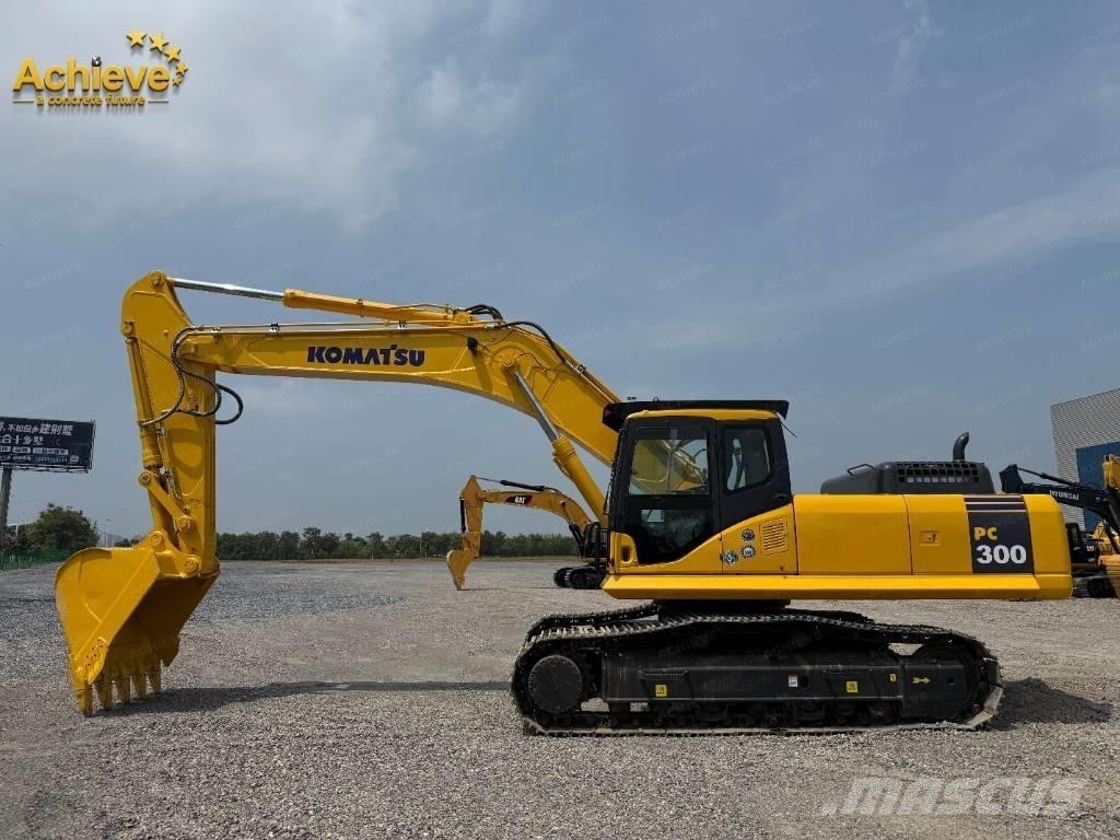 Komatsu PC 300 Vikšriniai ekskavatoriai