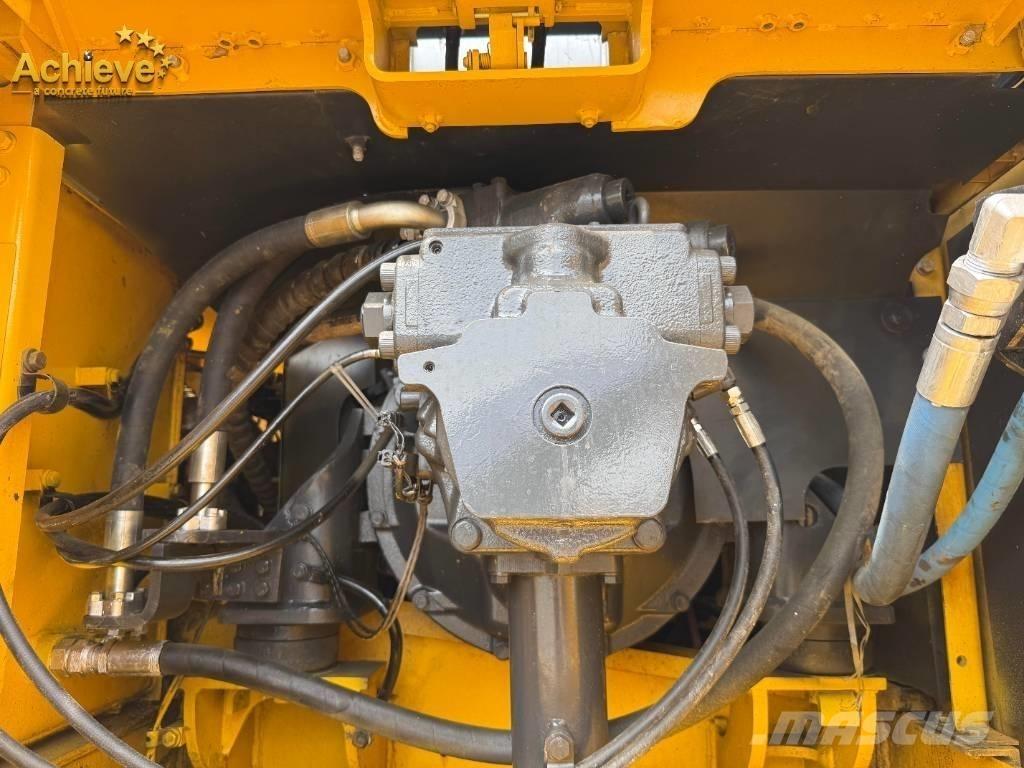 Komatsu PC 300 Vikšriniai ekskavatoriai