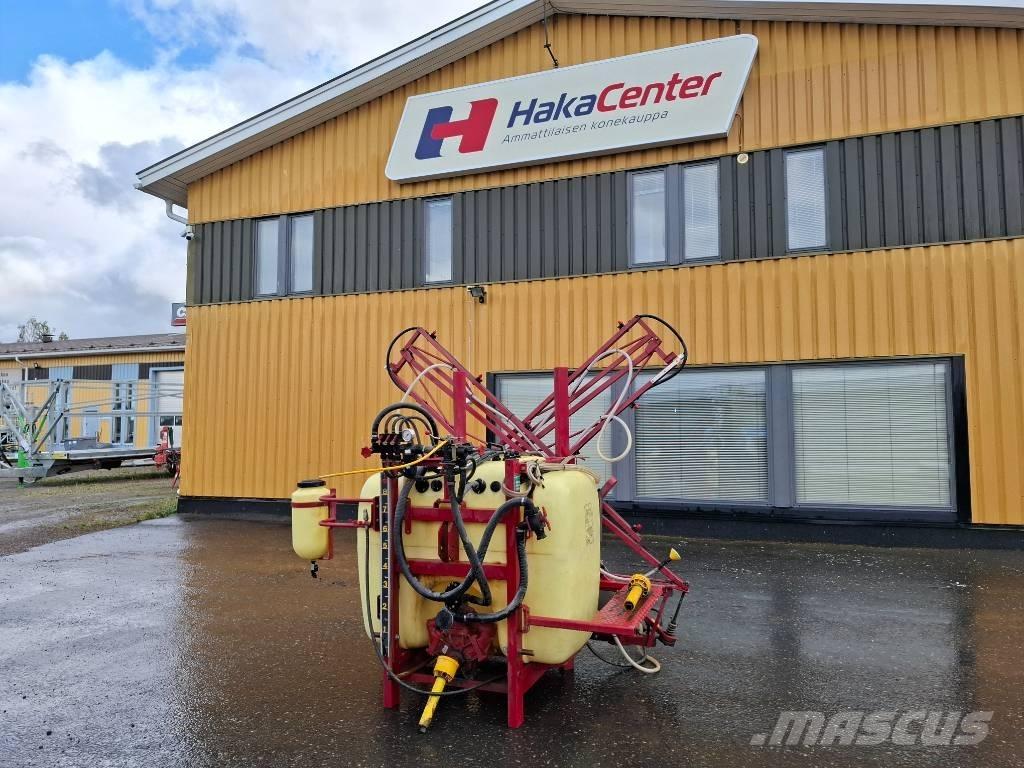 Hardi 800/12 Mounted sprayers