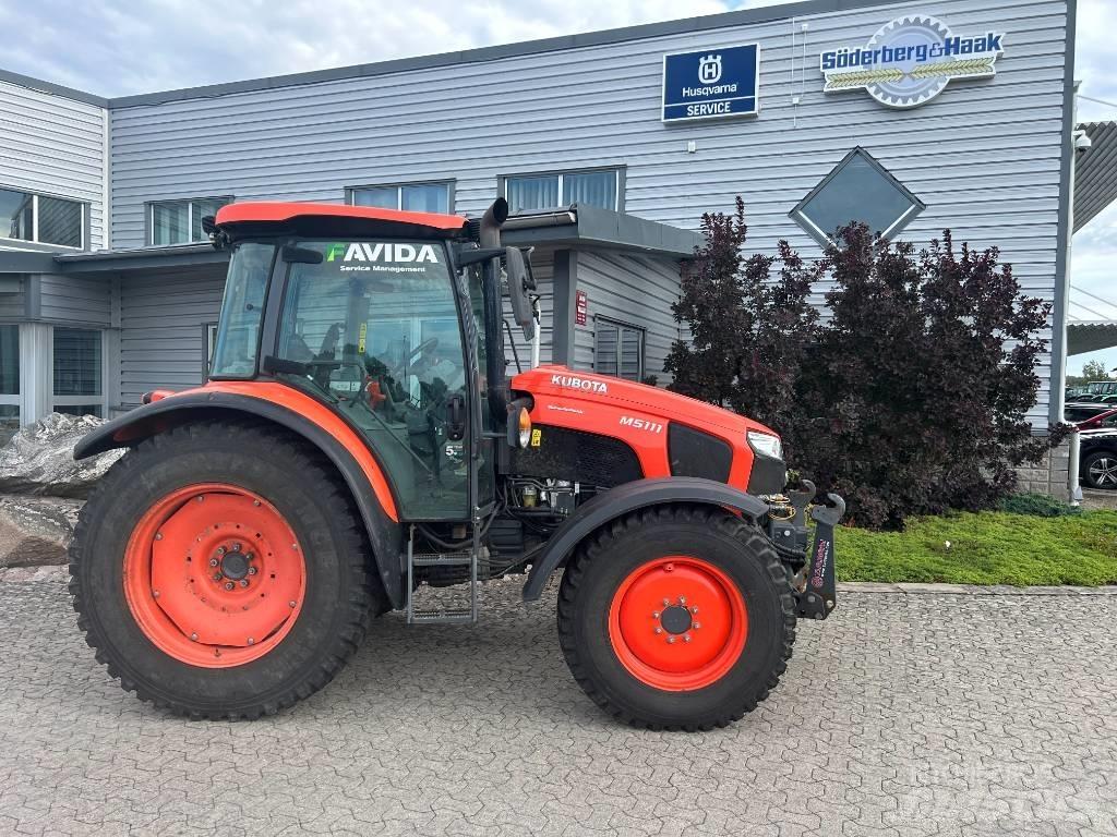 Kubota M 5-111 Traktoriai