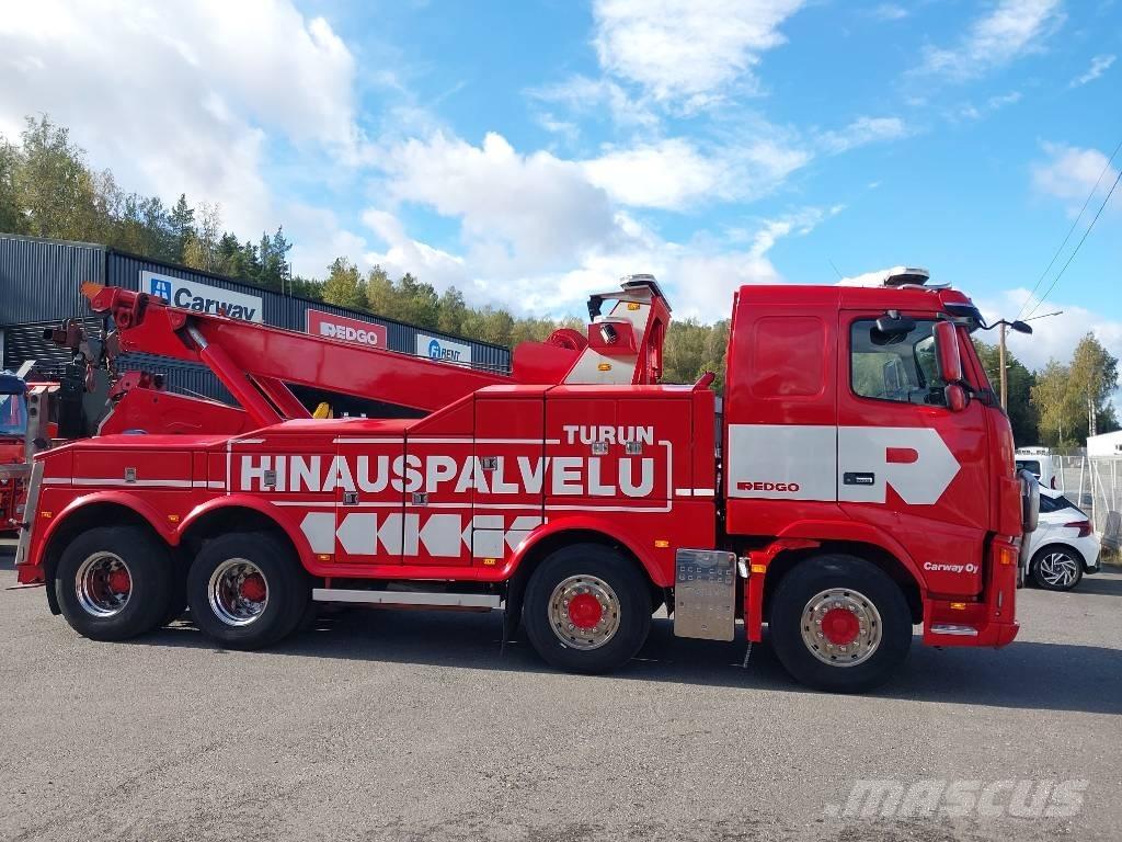 Volvo FH 16 Pagalbos kelyje automobiliai