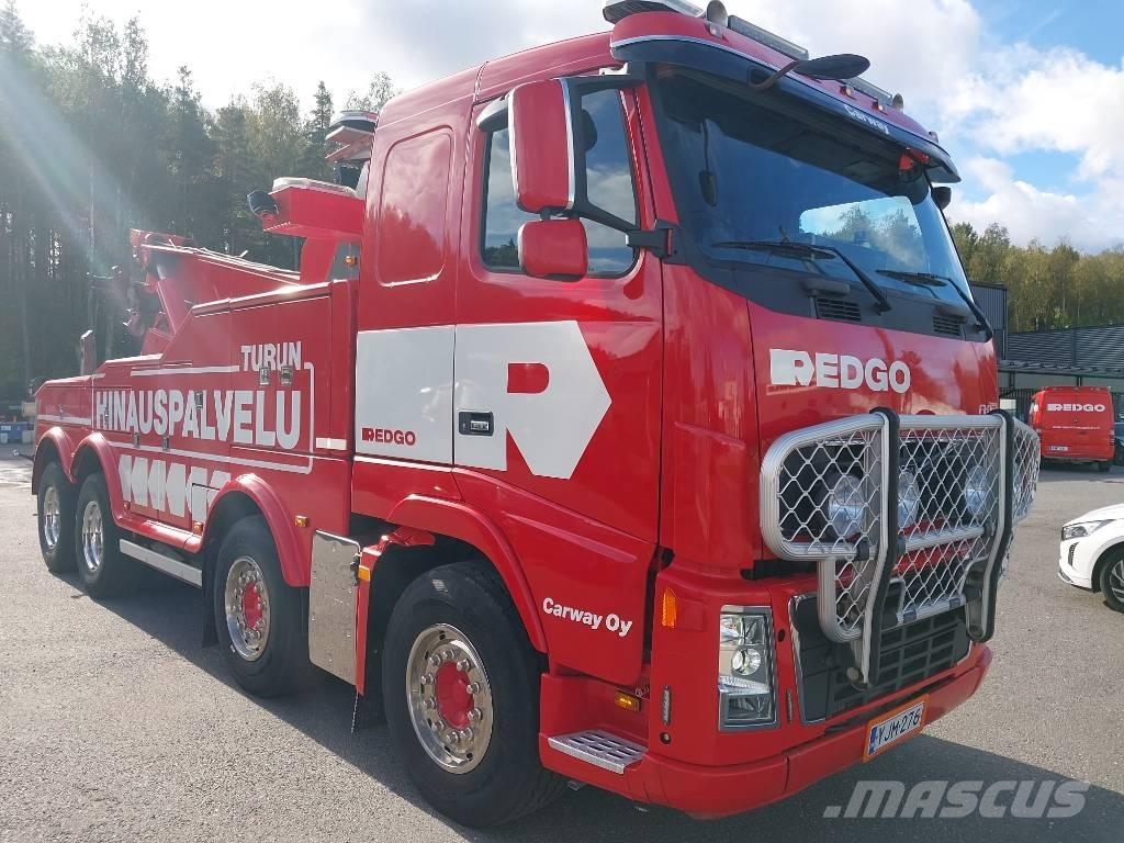 Volvo FH 16 Pagalbos kelyje automobiliai