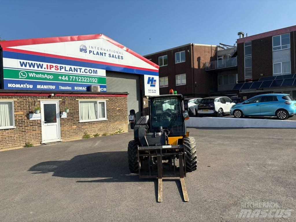 JCB 520-40 Teleskopiniai krautuvai