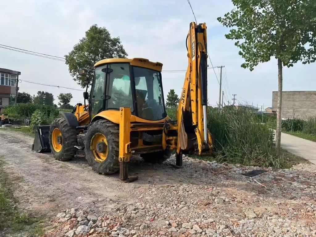 JCB 4CX Ekskavatoriniai krautuvai