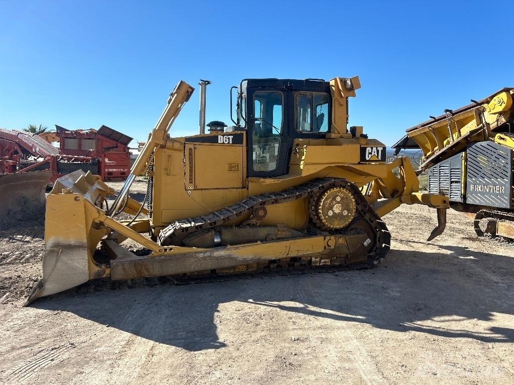 CAT D 6 T XL Vikšriniai buldozeriai