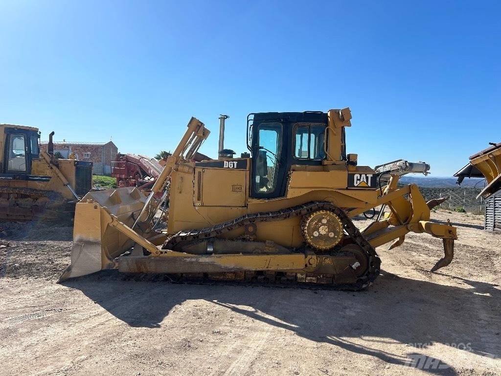 CAT D 6 T XL Vikšriniai buldozeriai
