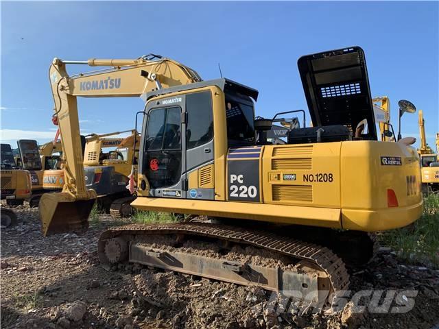 Komatsu PC 220-8 Vikšriniai ekskavatoriai